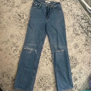 Abercrombie 90’s Relaxed Jean